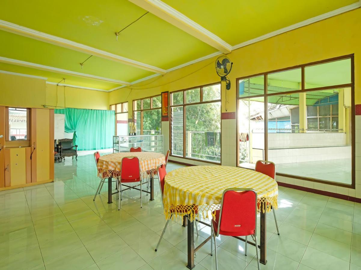 Collection O 91914 Hotel Citra Dewi 2 Int'S Semarang Luaran gambar